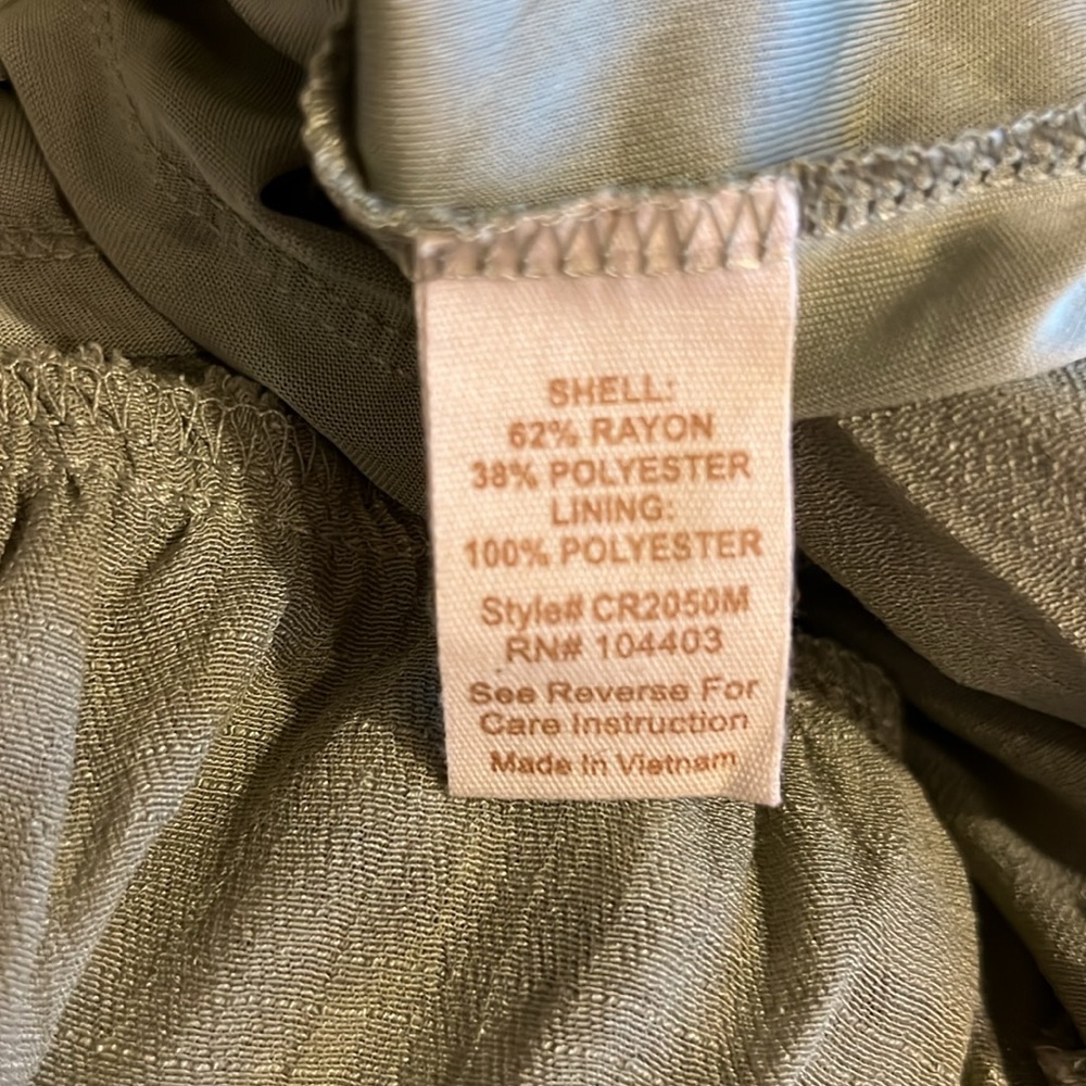 Dress - Picture 7 of 10